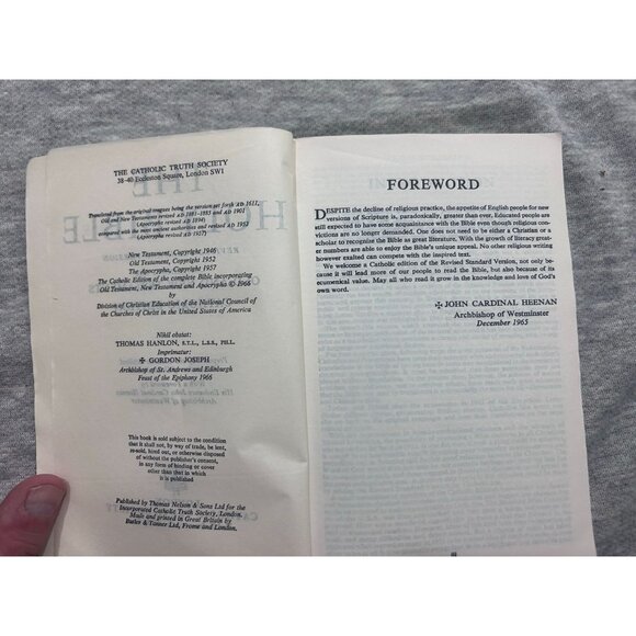 The Holy Bible Revised Standard Version by Magnificat Catholic Edition Paperback - Picture 3 of 6